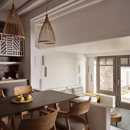 מלון Semeli Coast Mykonos Curio Collection By Hilton 5*