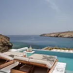 Otel Semeli Coast Mykonos Curio Collection By Hilton 5*