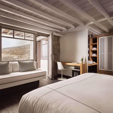 Semeli Coast Mykonos Curio Collection By Hilton 4*